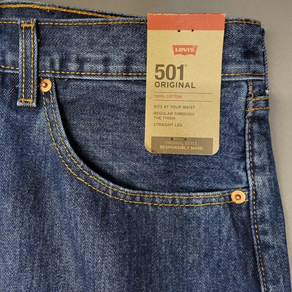 Levis 501 Jeans Mens 48x34 Blue Denim Straight Leg Button Fly Original Classic - Picture 6 of 16